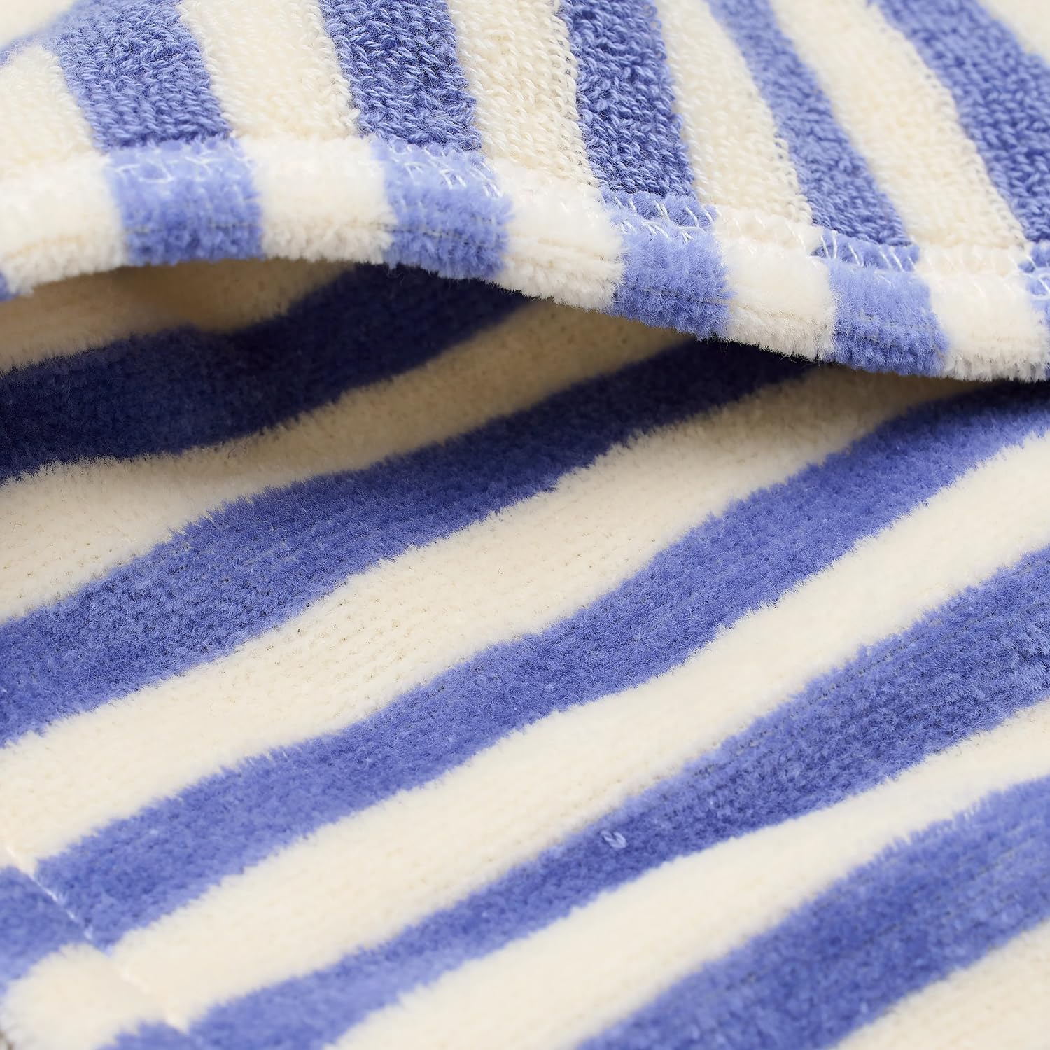 Badeponcho / Strandponcho - Dreamy Purple Stripe lila / weiß