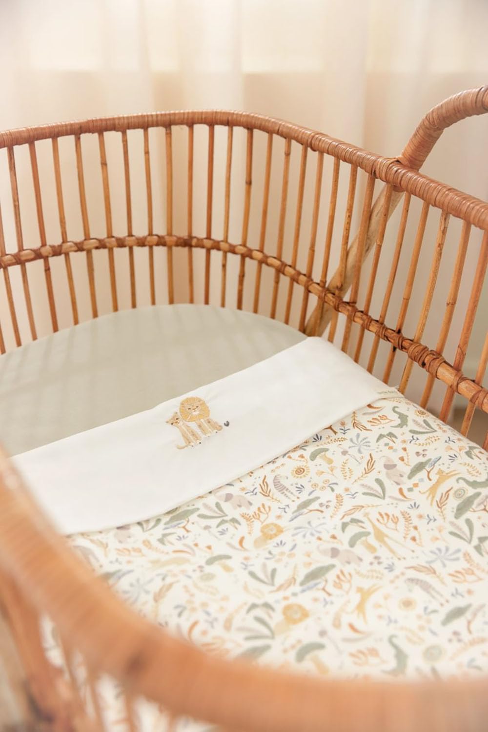 Babybettlaken Wiegenlaken bestickt Safari Leo - Safari Fiends (70x100 cm)