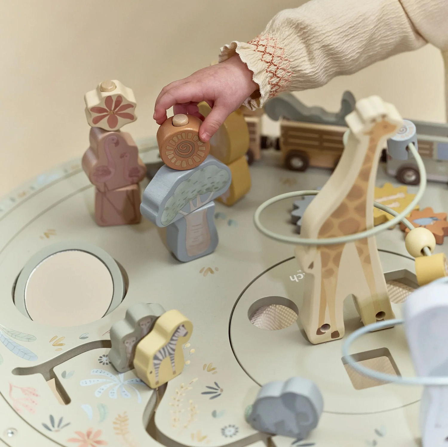 Holz Aktivitätstisch / Spieltisch XL - Safari Friends grün