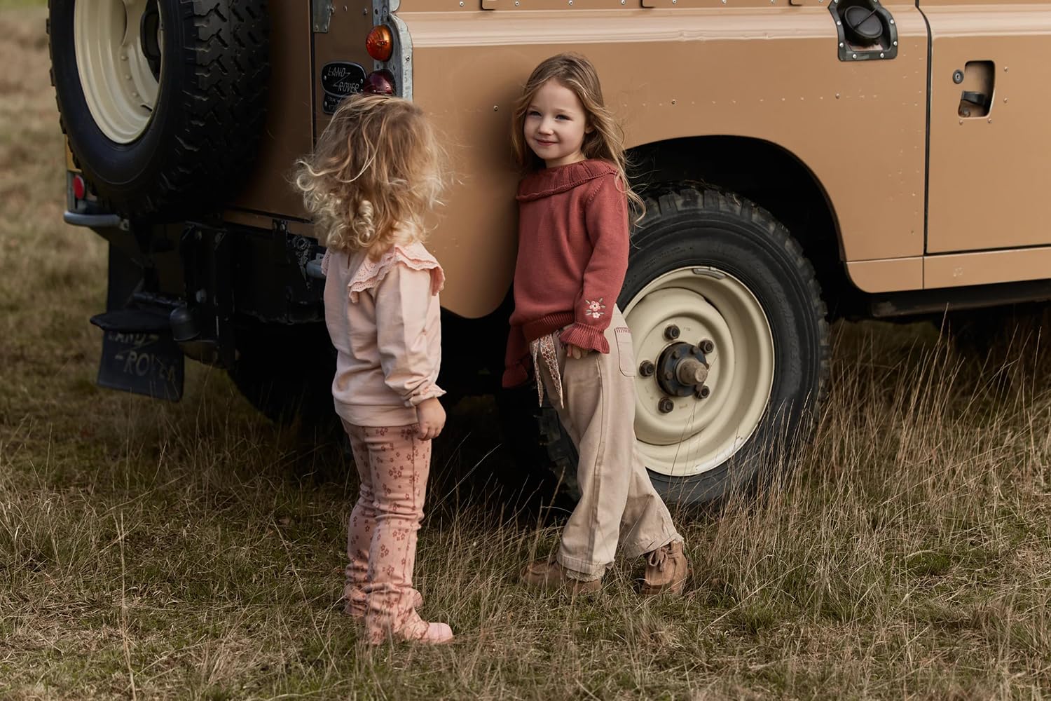 Long Sleeve Shirt / Pullover mit Rüschen - Safari Friends rosa (Gr. 86)