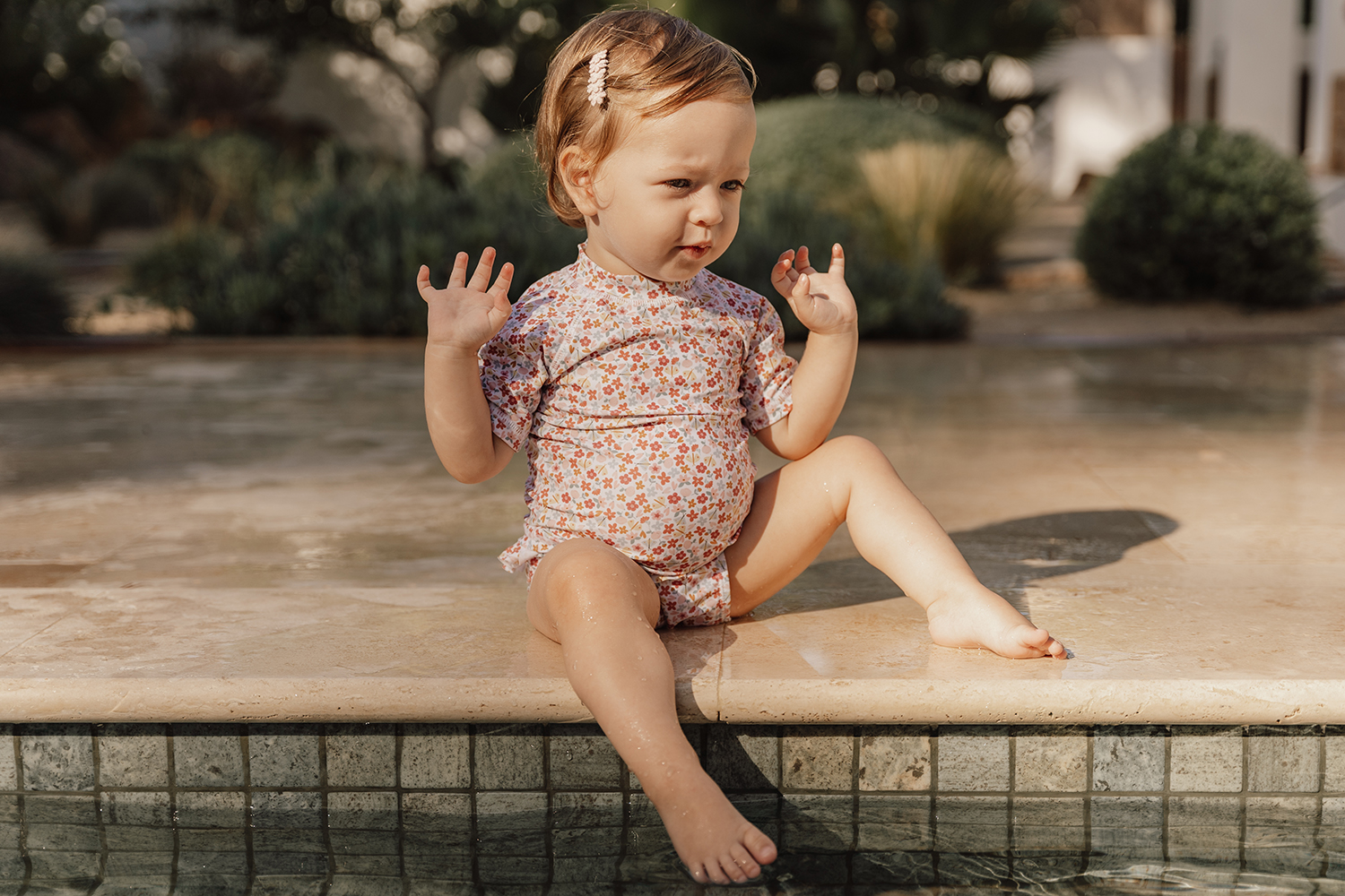 Schwimmshirt kurzarm Summer Flowers weiß (Gr. 98/104)