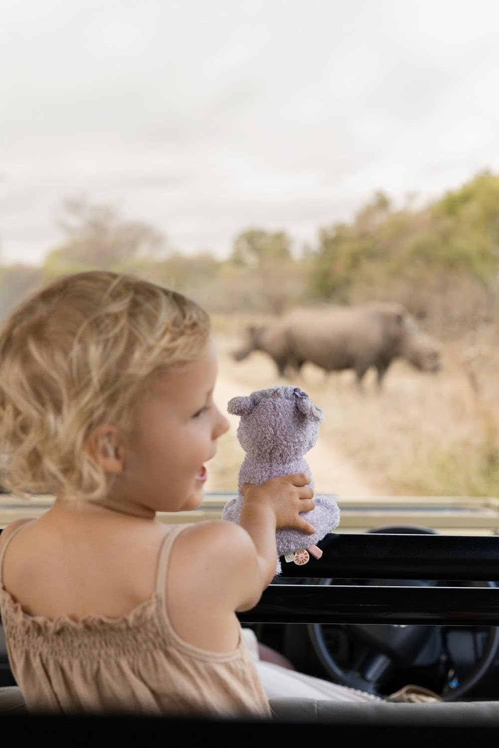 Stofftier Kuscheltier Nilpferd - Safari Friends grau (18 cm)