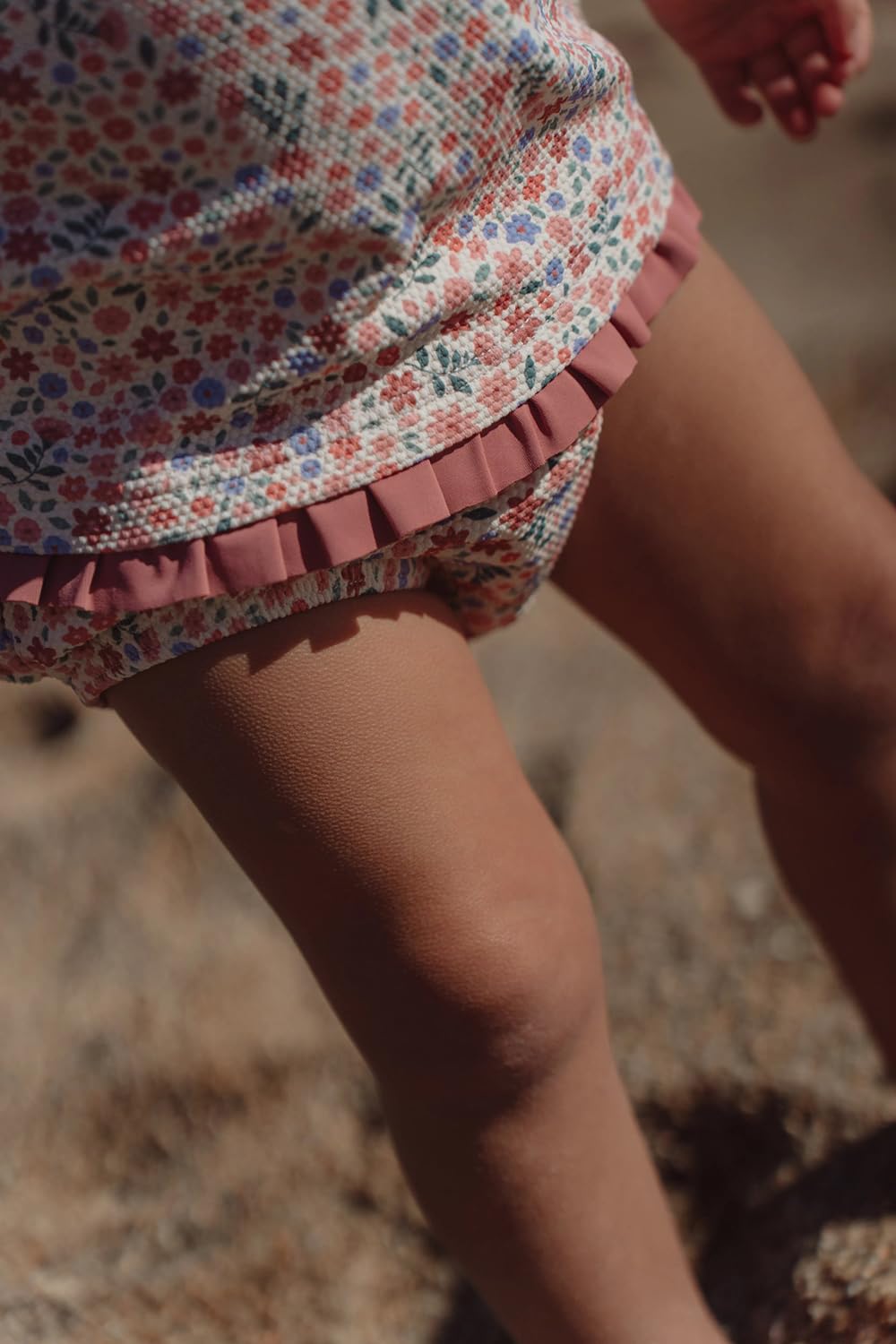 Badehose / Schwimmwindel mit Rüschen - Dreamy Flowerfield rosa (Gr. 74/80)