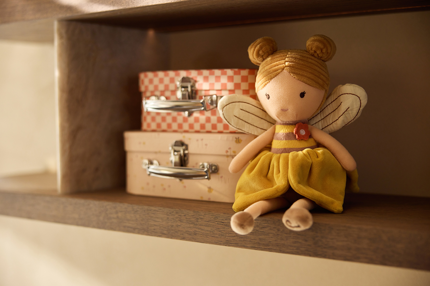 Stoffpuppe Bee Lily - Biene gelb (32 cm)