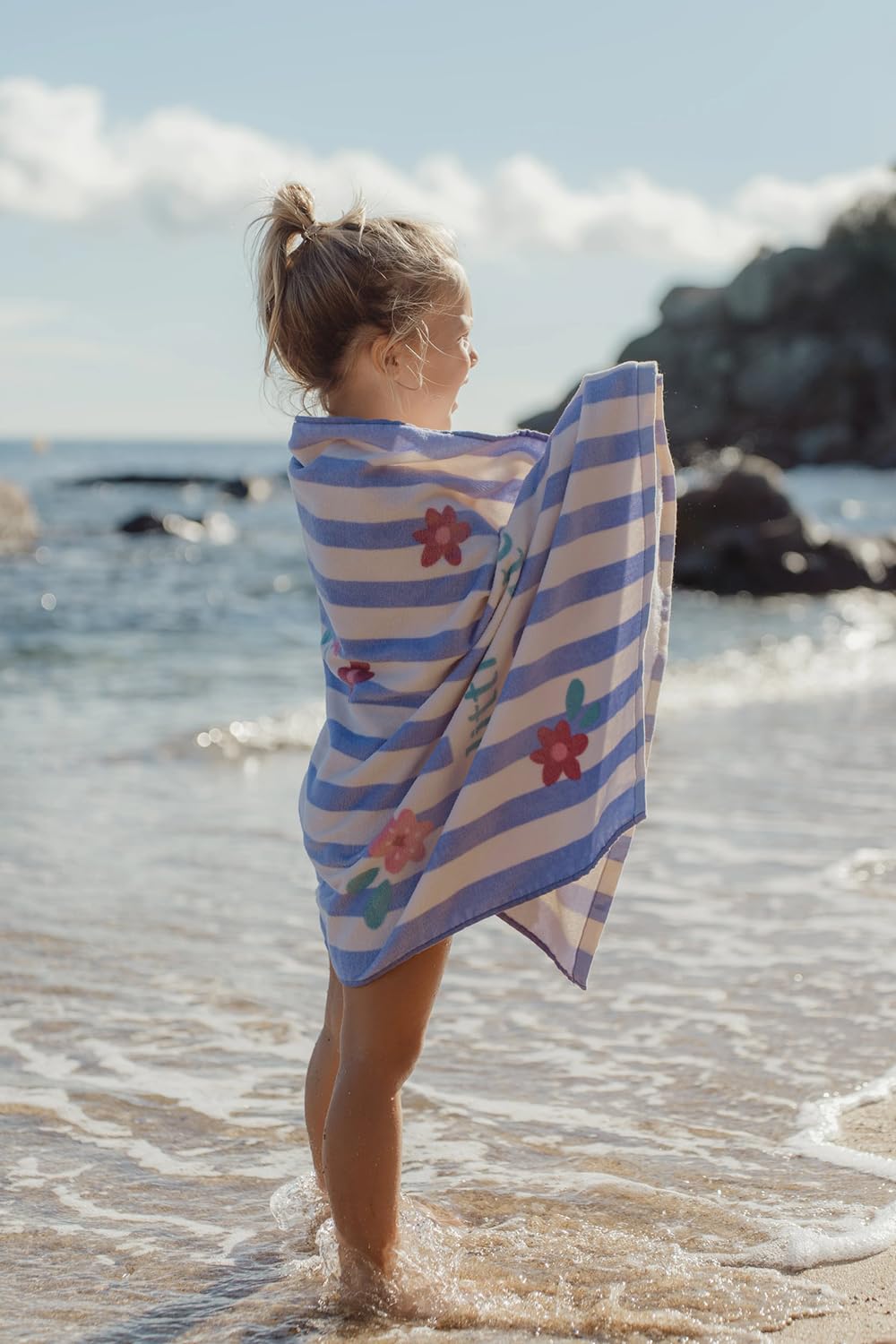 Handtuch / Strandhandtuch - Dreamy Purple Stripe lila / weiß (60x120 cm)