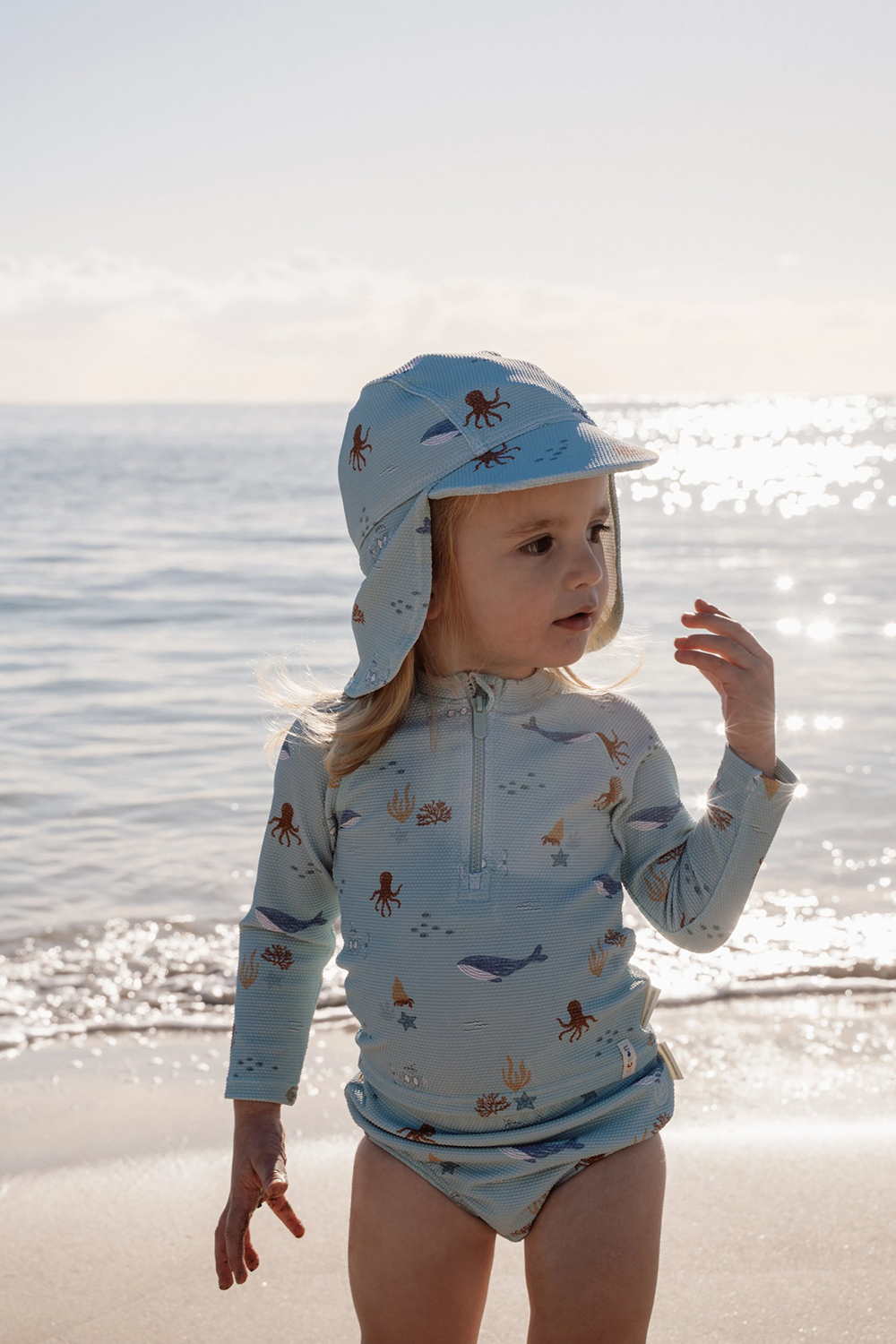 Sonnenhut mit Nackenschutz - Ocean Friends grün (Gr. 0-12 Monate)