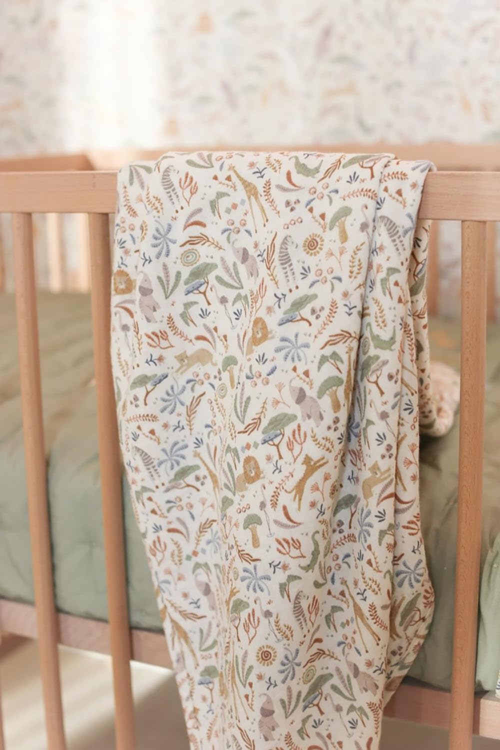 Musselin Swaddle Tuch / Pucktuch Safari Wonders - Safari Friends (120x120 cm)