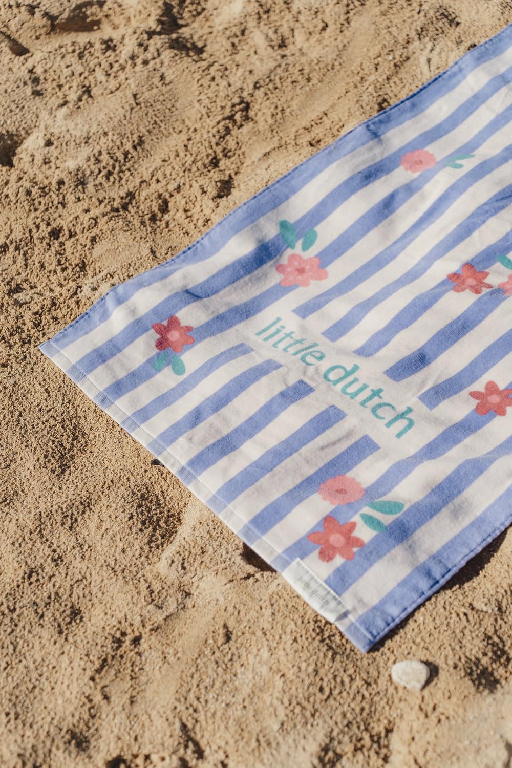 Handtuch / Strandhandtuch - Dreamy Purple Stripe lila / weiß (60x120 cm)