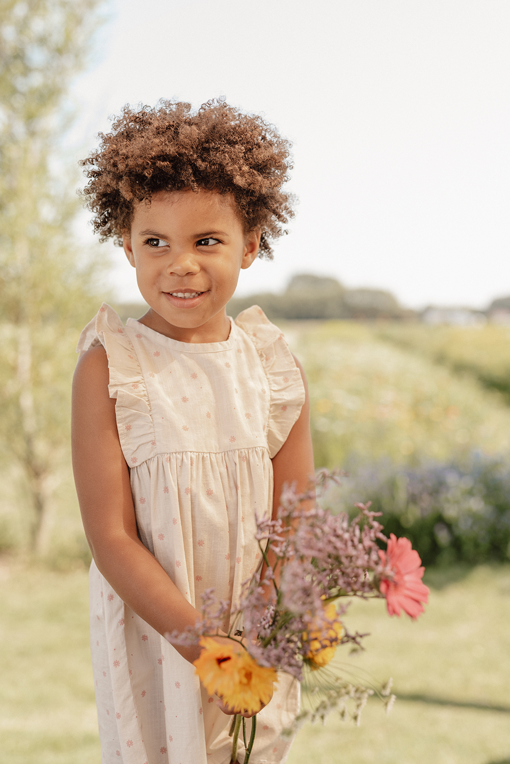 Kleid ärmellos mit Rüschen - Fairy Garden sand (Gr. 104)
