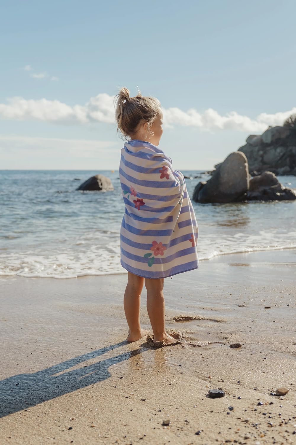Handtuch / Strandhandtuch - Dreamy Purple Stripe lila / weiß (60x120 cm)