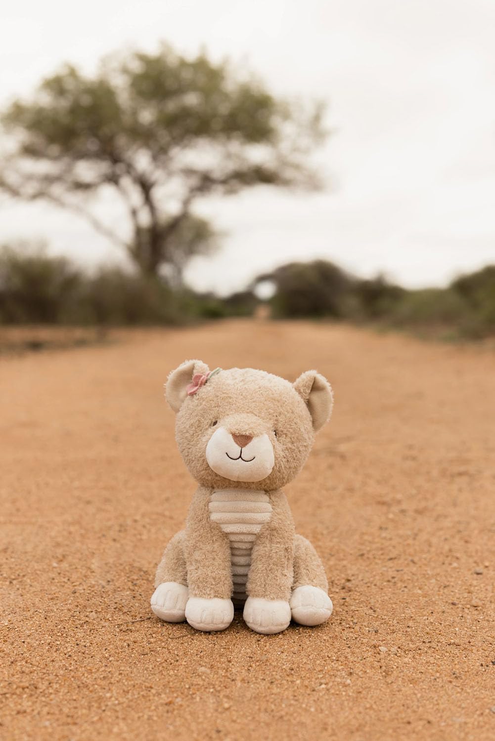 Stofftier Kuscheltier Löwin - Safari Friends gelb (17 cm)